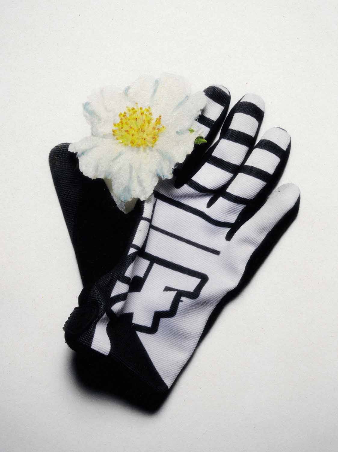 Gants Ebouriffés